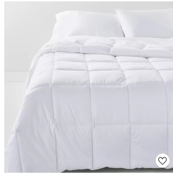 Casaluna Bedding Ultra Weight Down Alternative Comforter Casaluna